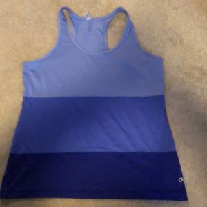 Gap Fit workout top